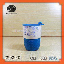 Ceramic Material and Porcelain Ceramic Type novelty items,Porcelain mug with silicon wrap and plastic lid,travelling mug